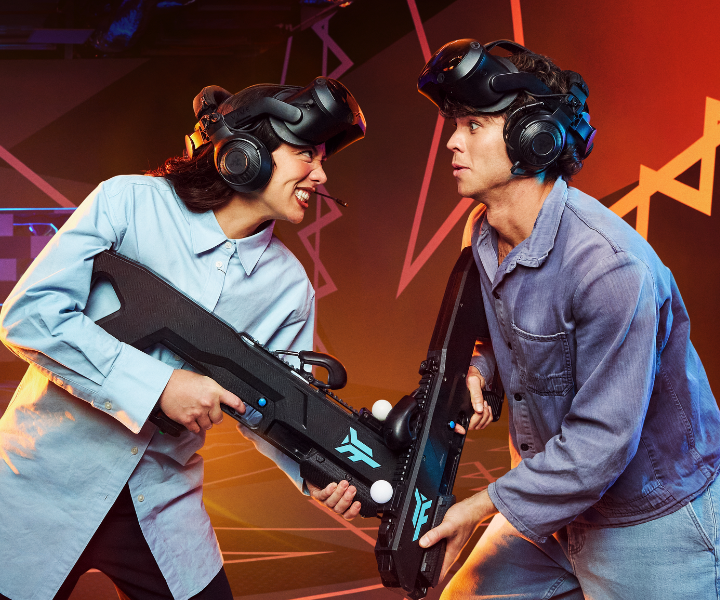 Two players competing in Zero Latency VR